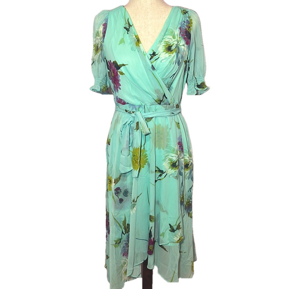 Dkny Dresses & Skirts - $129 DKNY floral dress size 8 NEW !